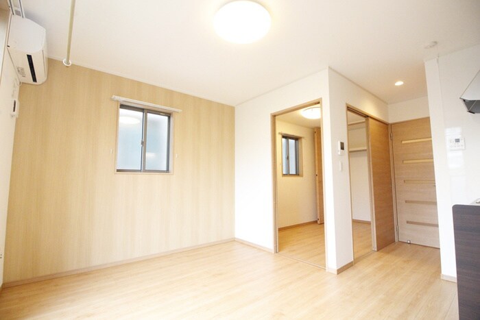 物件内観写真7　(居室)