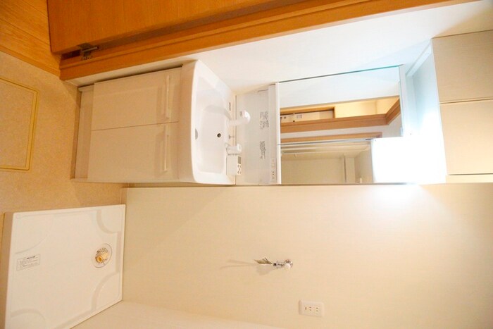 物件内観写真13　(洗面)