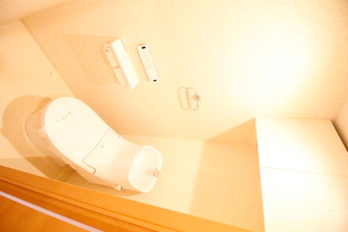 物件内観写真15　(トイレ)