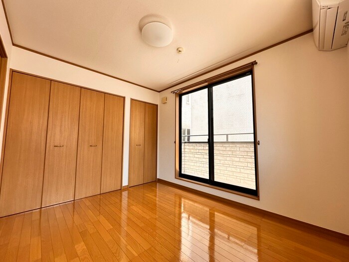 物件内観写真6　(居室)