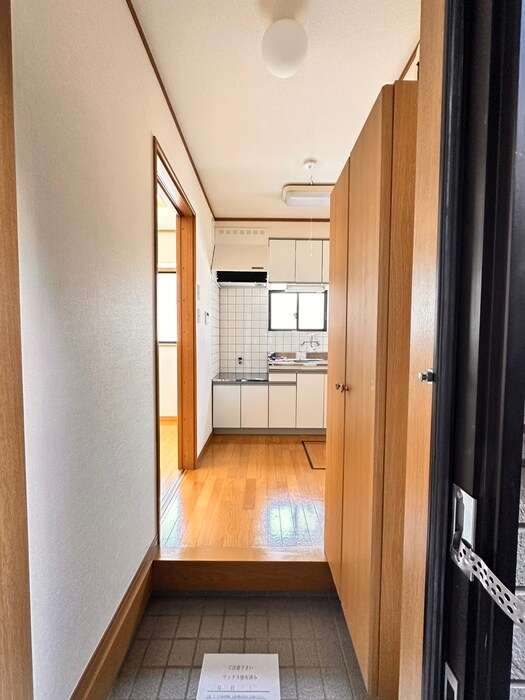 物件内観写真15　(廊下)