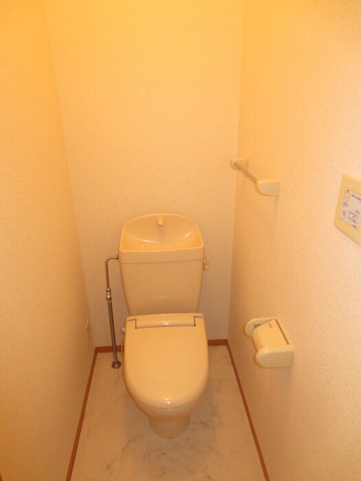 物件内観写真11　(トイレ)