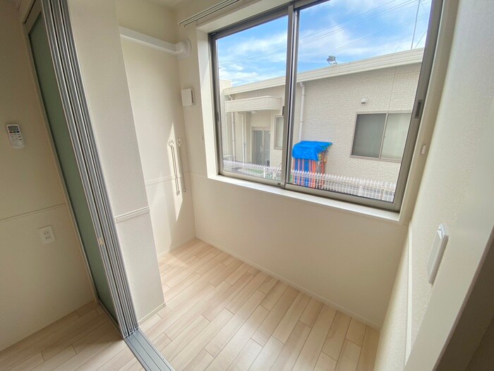 物件内観写真11　(居室)