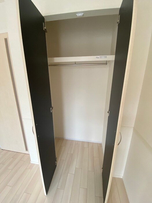 物件内観写真12　(収納)