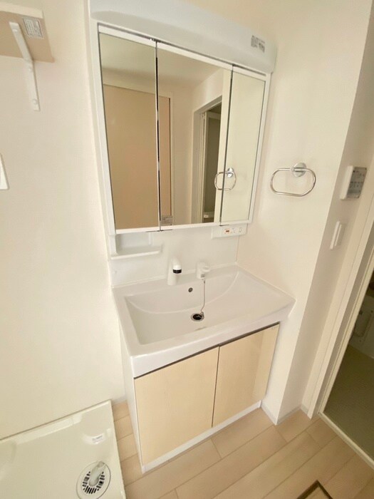 物件内観写真16　(洗面)