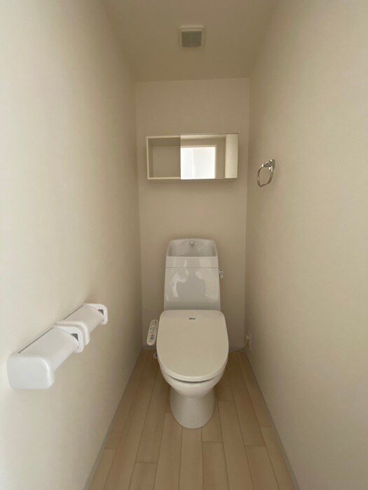 物件内観写真16　(トイレ)