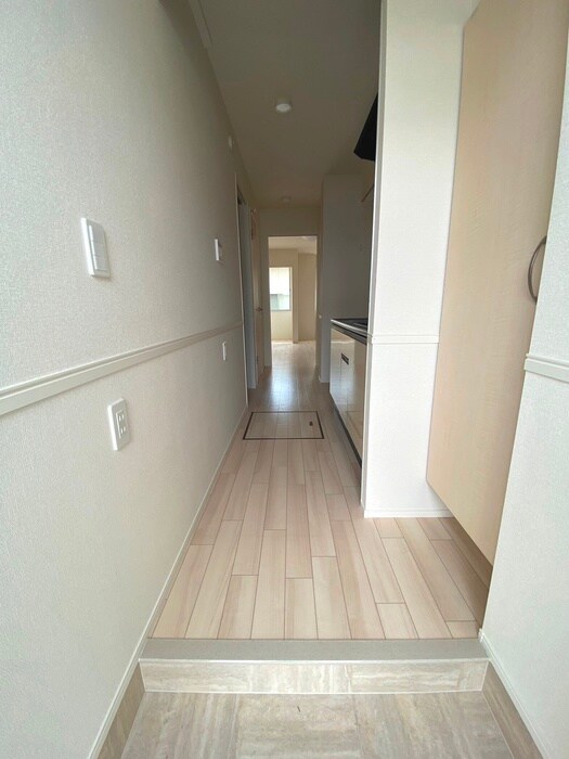 物件内観写真21　(廊下)
