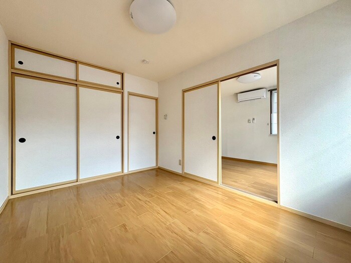 物件内観写真5　(居室)