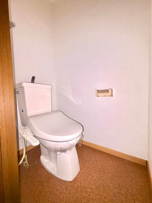 物件内観写真12　(トイレ)