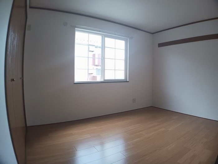 物件内観写真5　(居室)