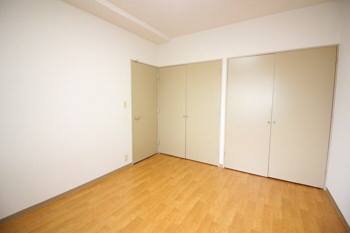 物件内観写真19　(居室)