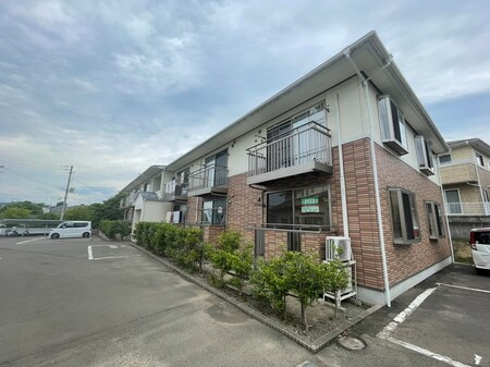 プランド－ル金剛沢外観写真