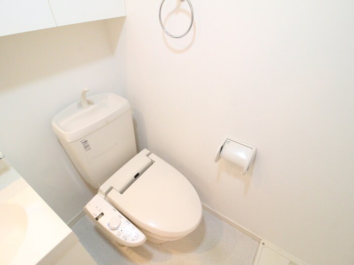 物件内観写真12　(トイレ)