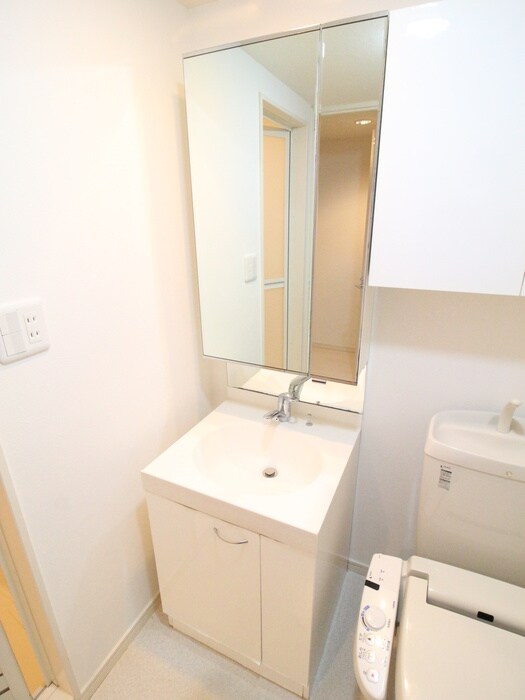 物件内観写真13　(洗面)