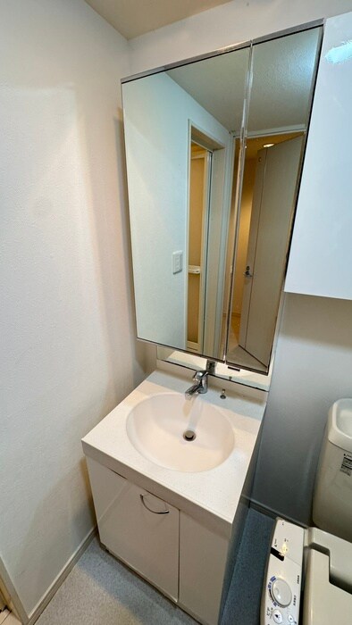 物件内観写真13　(洗面)