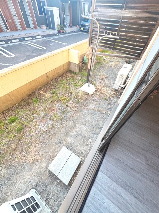 物件内観写真18　(ベランダ・バルコニー)