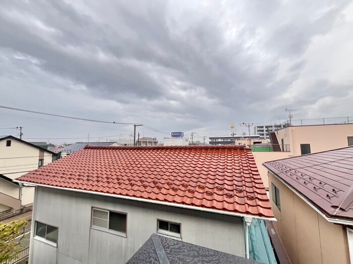 物件内観写真22　(室内からの展望)