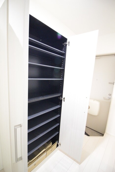 物件内観写真19　(靴箱)