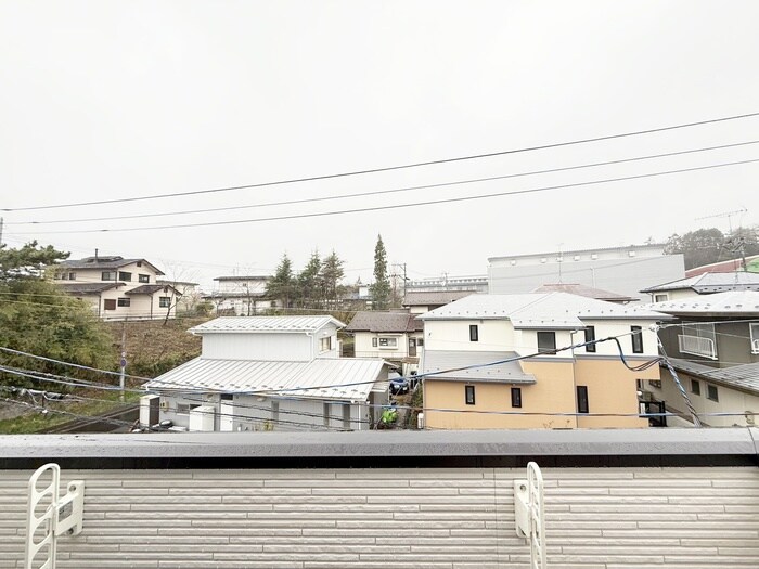 物件内観写真14　(室内からの展望)