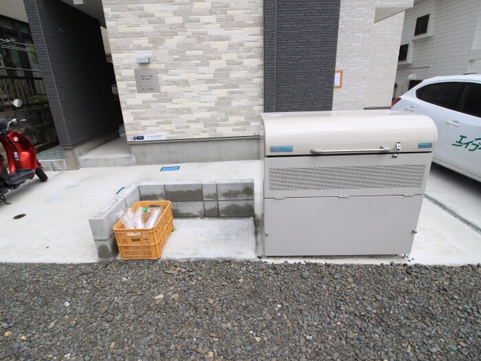 物件外観写真3　(建物設備)