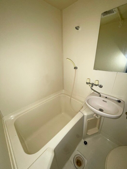 物件内観写真9　(バス／シャワールーム等)