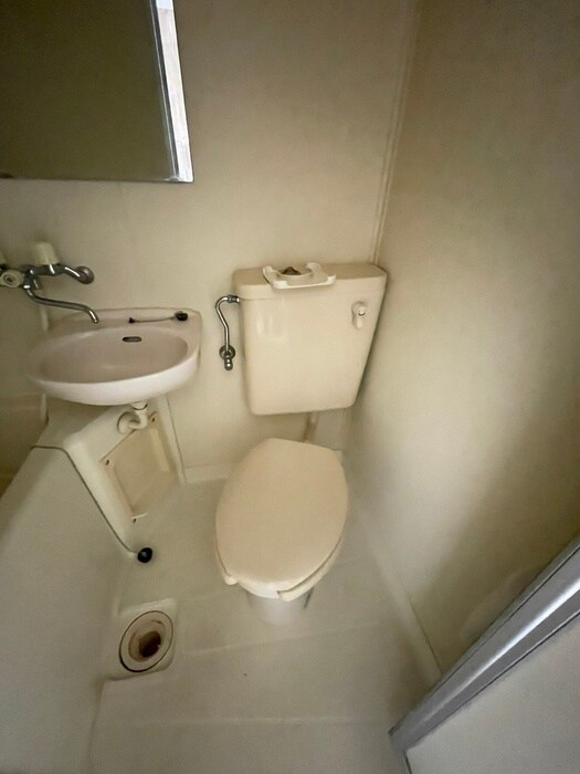 物件内観写真10　(トイレ)