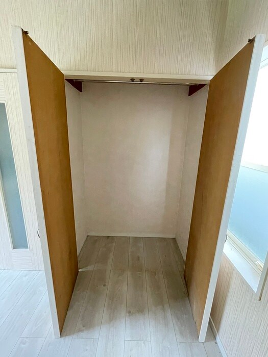物件内観写真12　(収納)