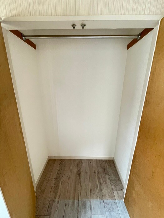 物件内観写真13　(収納)