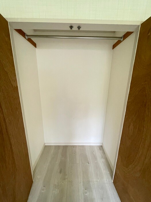 物件内観写真13　(収納)