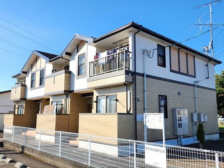 カーサ・フィオーレⅠ外観写真