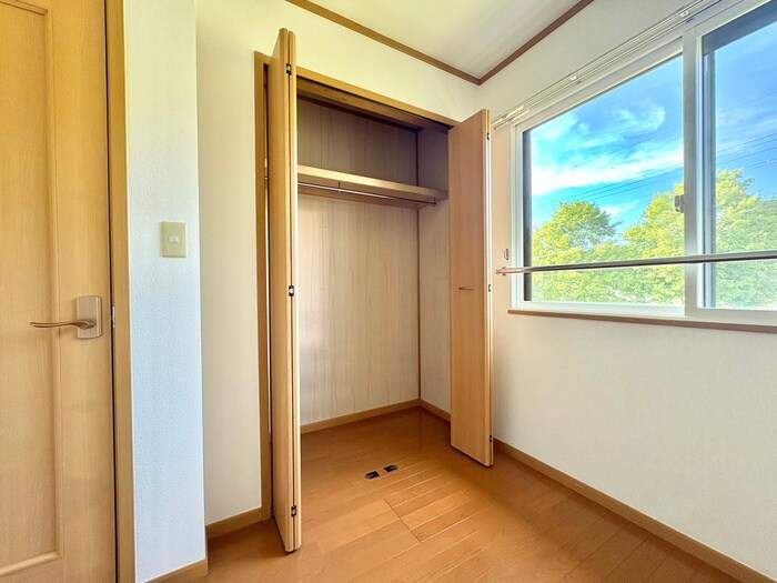 物件内観写真8　(収納)