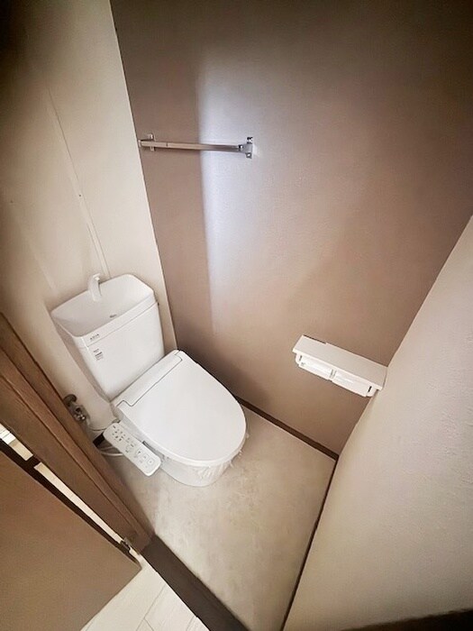 物件内観写真14　(トイレ)