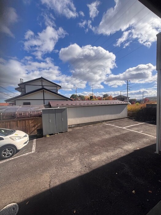 物件内観写真22　(室内からの展望)