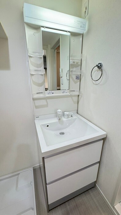 物件内観写真12　(洗面)