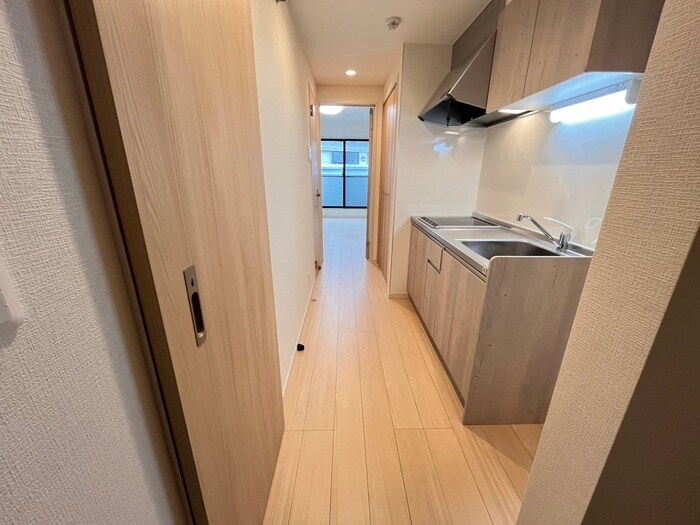 物件内観写真18　(廊下)