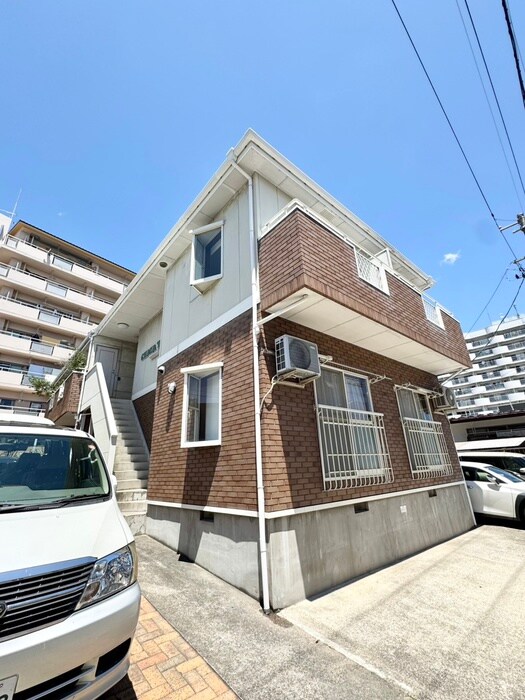 物件外観写真1　(外観写真)