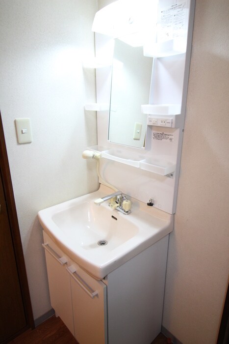 物件内観写真15　(洗面)