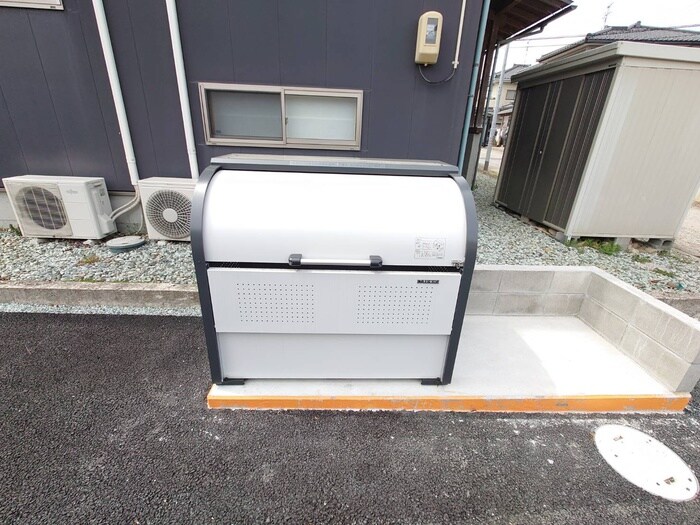 物件外観写真6　(建物設備)