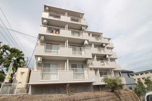 ファ－イ－ストメゾン外観写真
