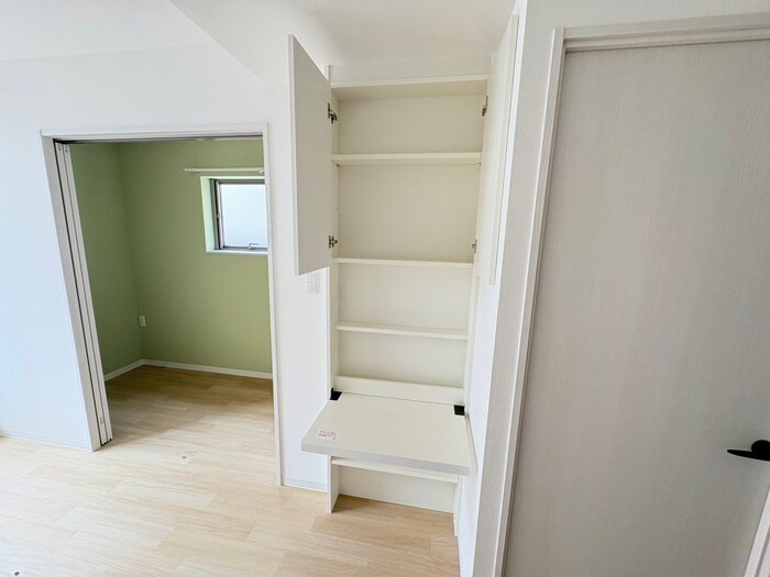 物件内観写真16　(収納)