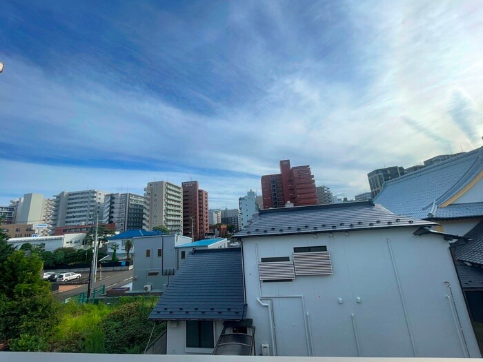 物件内観写真22　(室内からの展望)