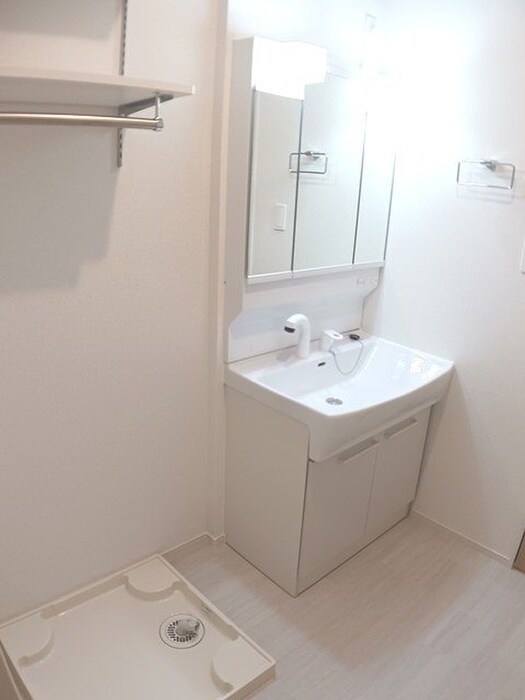 物件内観写真7　(洗面)