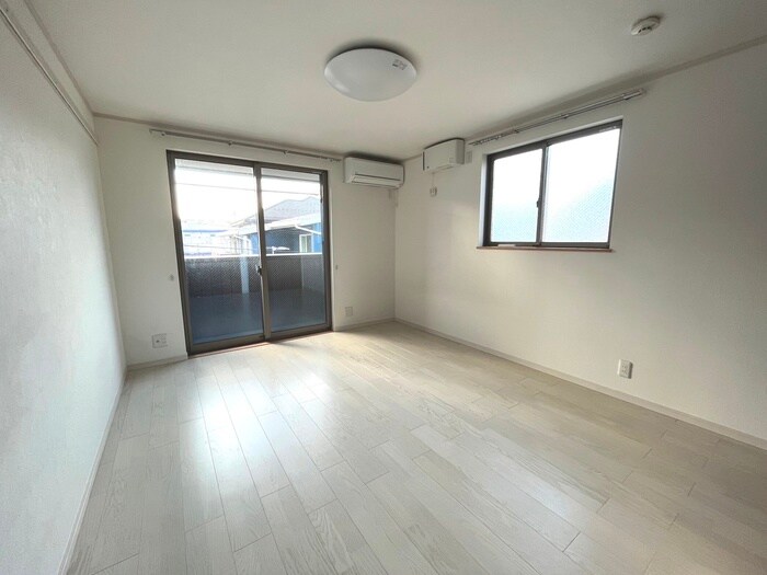 物件内観写真6　(居室)