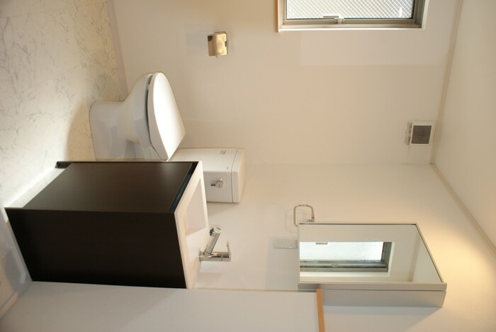 物件内観写真9　(洗面)