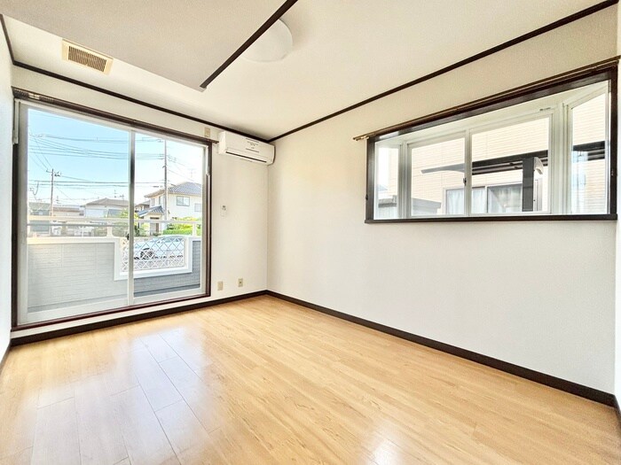 物件内観写真8　(居室)