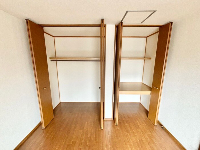 物件内観写真9　(収納)