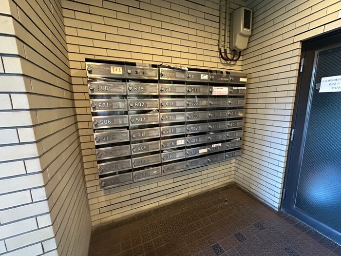 物件外観写真4　(建物設備)