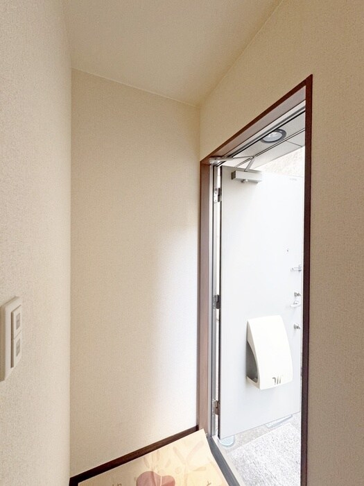 物件内観写真20　(玄関)