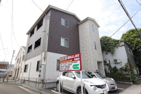 カプリチオーソ南仙台外観写真