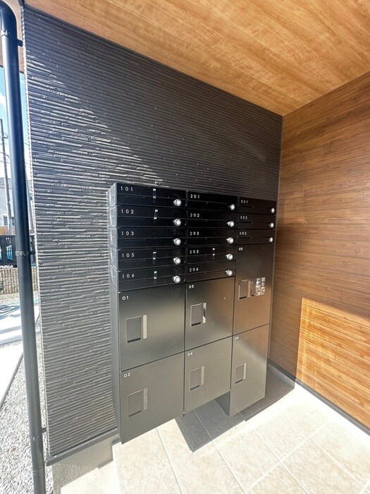 物件外観写真6　(建物設備)